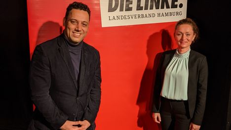 Zaklin Nastic und Deniz Celik treten für DIE LINKE zur Bundestagswahl an Zaklin Nastic und Deniz Celik treten für DIE LINKE zur Bundestagswahl an